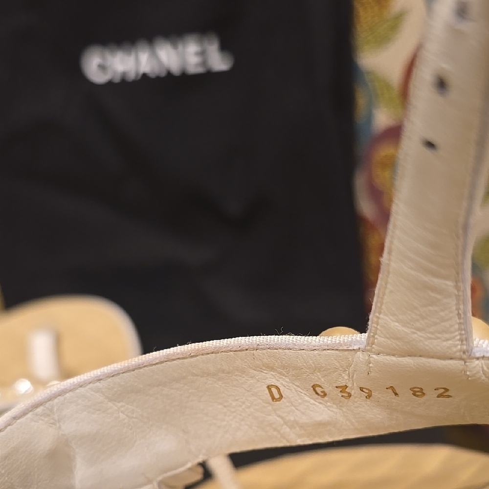 Chanel White and Gold Pearl Sandals - Picture 12 of 16